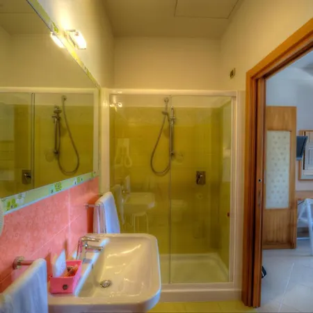 Zeus 3* פומפיי