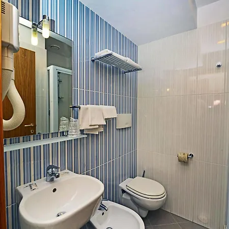 Zeus Hotel