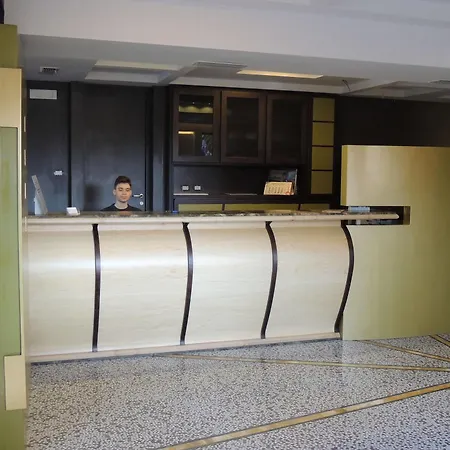 Hotel Zeus Pompeya