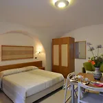 Zeus 3* Pompeya