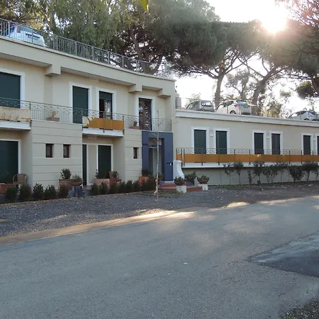 Hotel Zeus